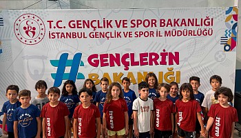 7-8 Yaş Yüzme Takımlarımız Kulübümüzü Başarıyla Temsil Etti