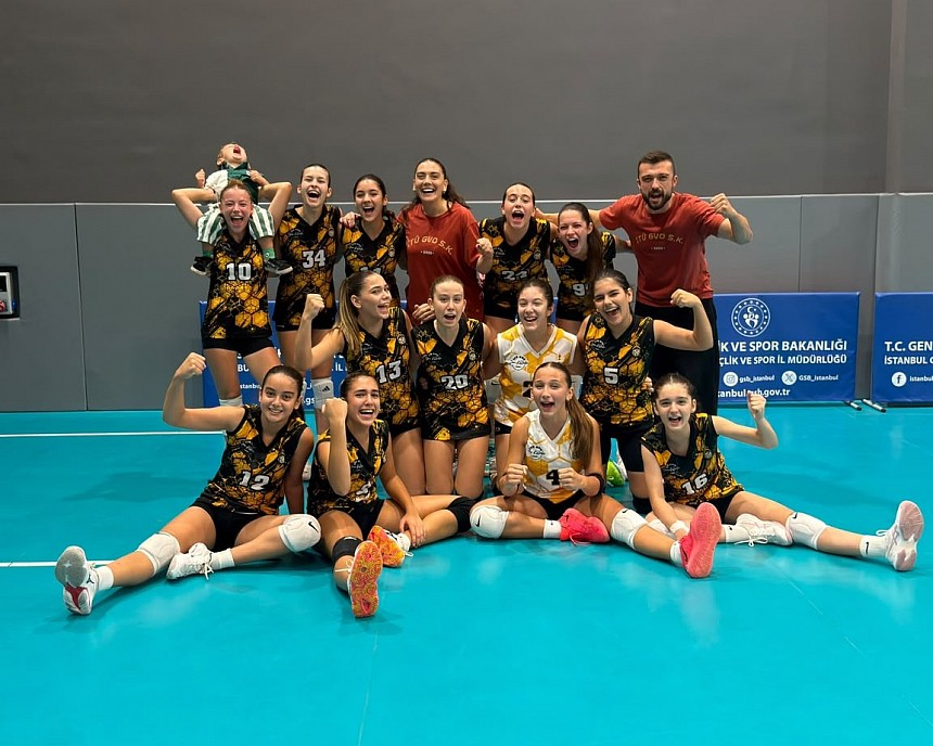 Küçük Kız Voleybol Takımımız Sezona Galibiyetle Başladı