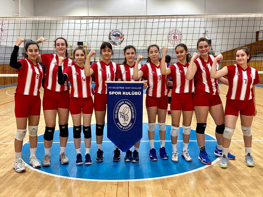 Kızlarımız Lig Mücadelesini Yenilgisiz Olarak Sürdürüyor