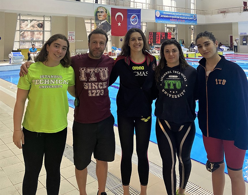 Sporcularımız Paletli Yüzme Bireysel Türkiye Şampiyonasından Gümüş Ve Bronz Madalya İle Döndü