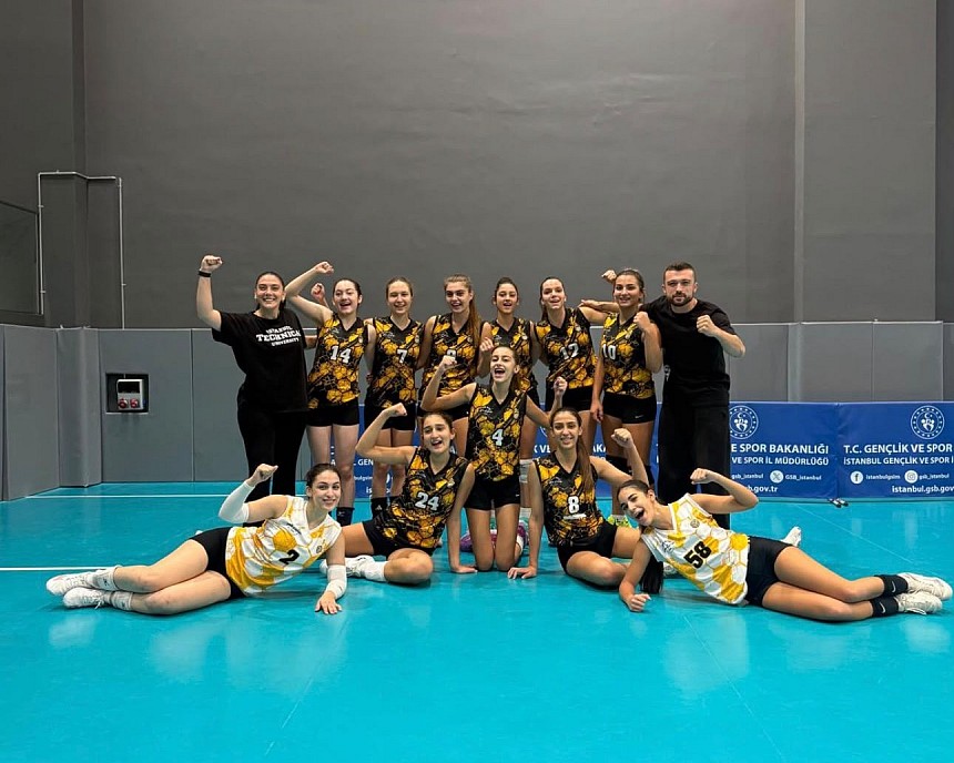 Genç Kız Voleybol Takımımız Sahadan Galibiyetle Ayrıldı